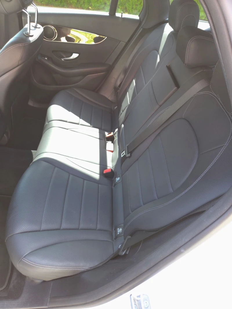Mercedes-Benz GLC 300, снимка 16 - Автомобили и джипове - 52570364
