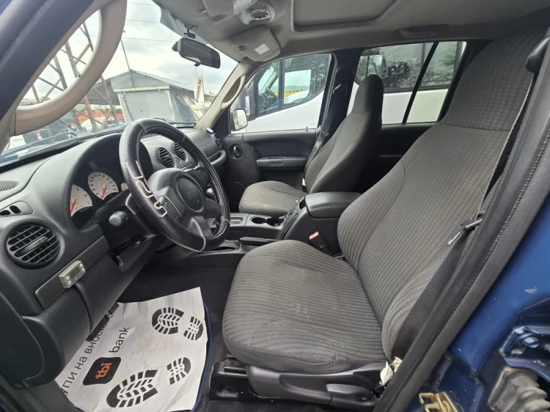 Jeep Cherokee 3.7 проблем гарнитура на главата , снимка 3 - Автомобили и джипове - 52080574