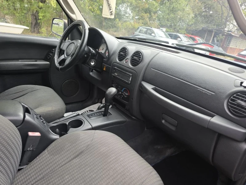 Jeep Cherokee 3.7 проблем гарнитура на главата , снимка 9 - Автомобили и джипове - 52080574