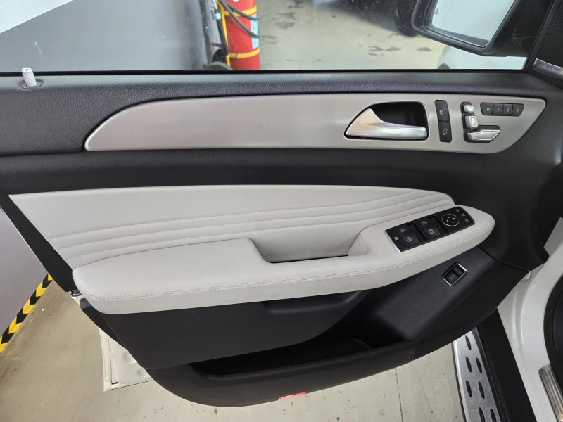 Mercedes-Benz GLE 350 Coupe 350 AMG, снимка 6 - Автомобили и джипове - 52507884