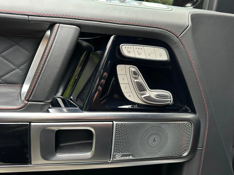 Mercedes-Benz G 63 AMG Designio Magno TV Burmester FULL , снимка 10 - Автомобили и джипове - 52830563