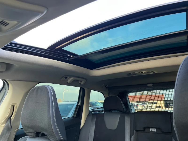 Volvo XC60 2.4D4 AWD Automat 163кс, снимка 16 - Автомобили и джипове - 52885214