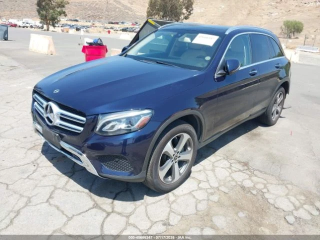 Mercedes-Benz GLC 300 КОЖА* ПОДГРЕВ* ПАНОРАМА* NAVI* CAMERA* , снимка 2 - Автомобили и джипове - 55452315