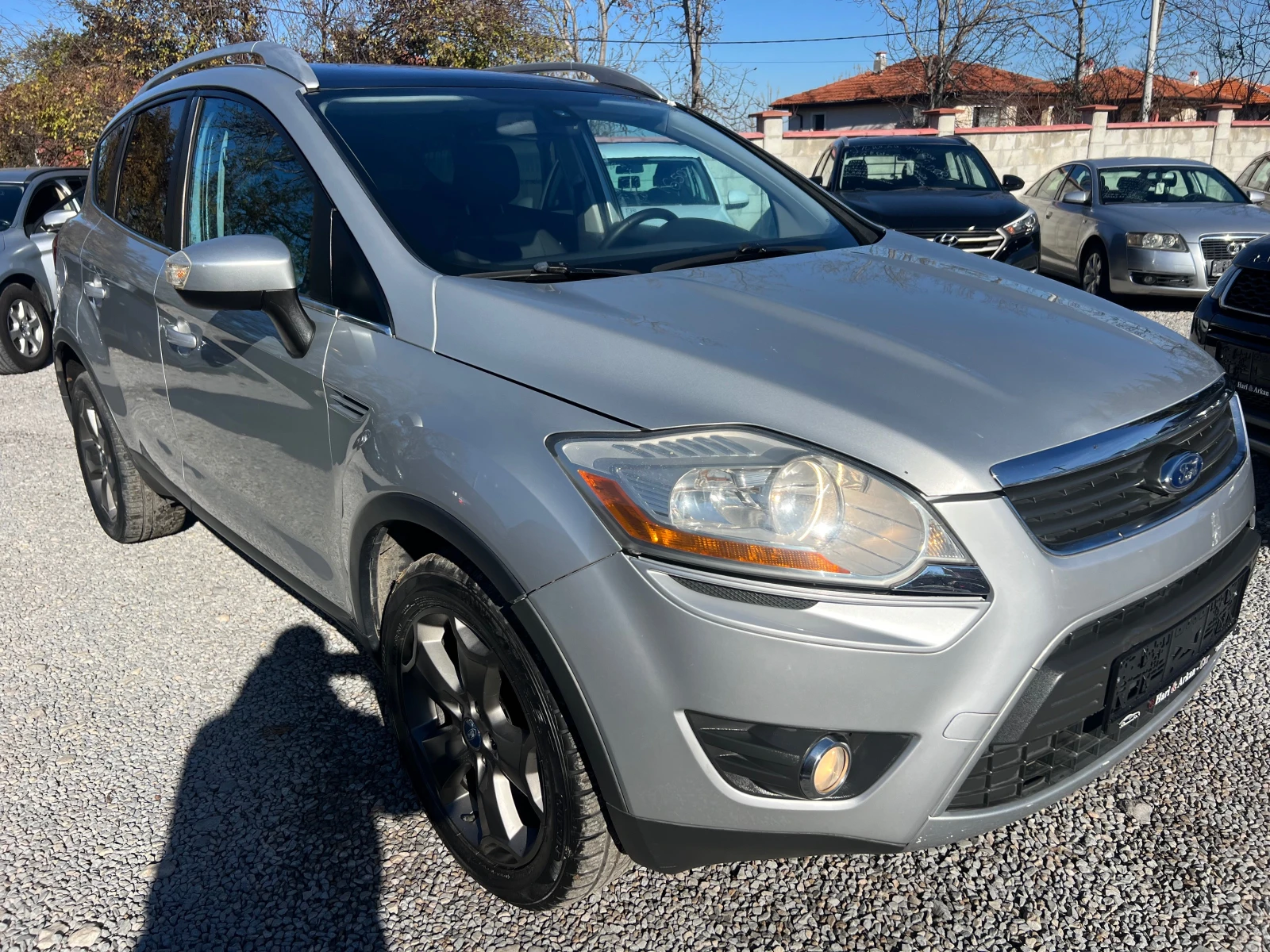 Ford Kuga 2.0TDCI-4X4-6 СКОРОСТИ-ПАНОРАМА - изображение 4