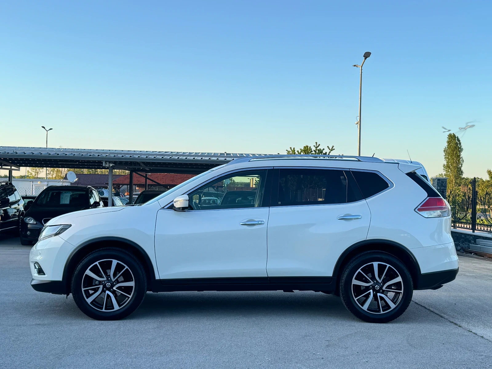 Nissan X-trail 1.6DCI АВТОМАТ ВСИЧКО ПЛАТЕНО - изображение 2