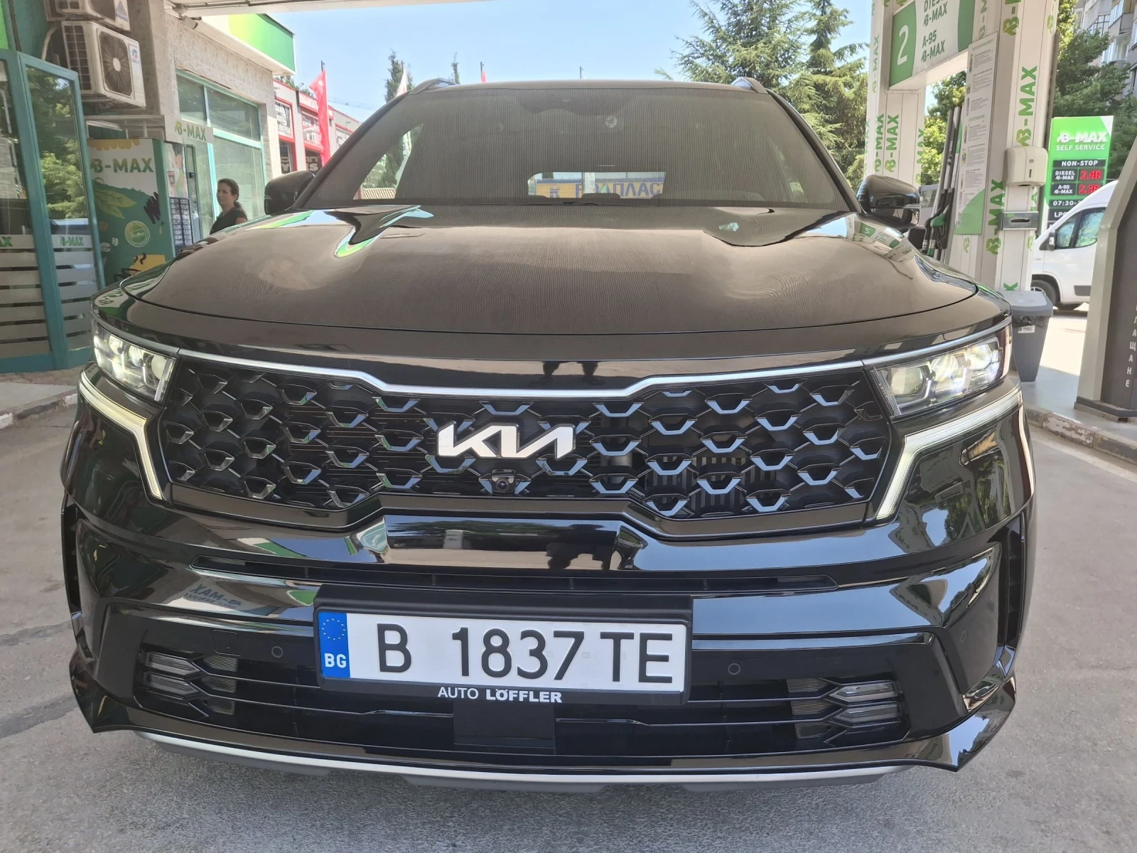 Kia Sorento Plug-in Platinum - изображение 2