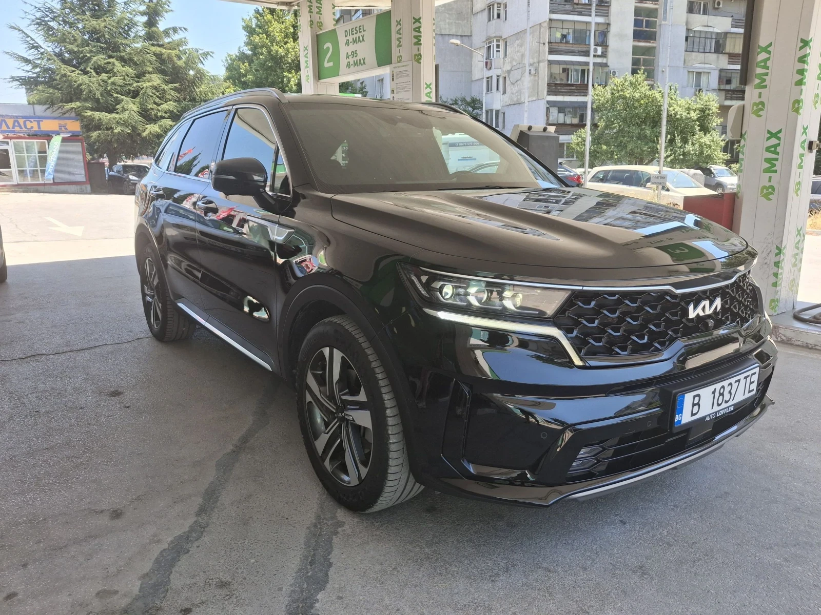 Kia Sorento Plug-in Platinum - изображение 3