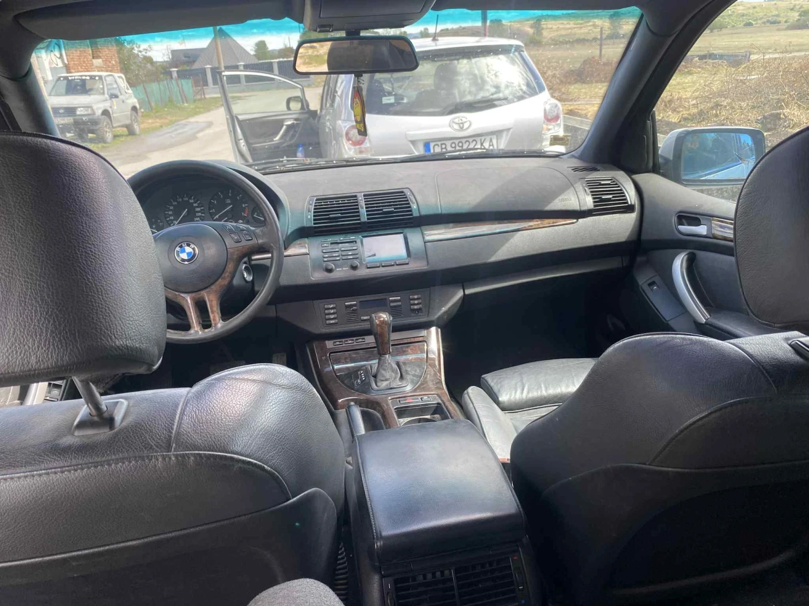 BMW X5  - изображение 9