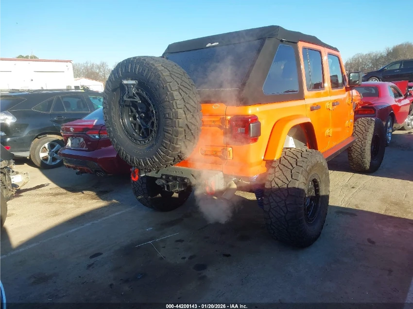 Jeep Wrangler UNLIMITED SAHARA 4X4 - изображение 4