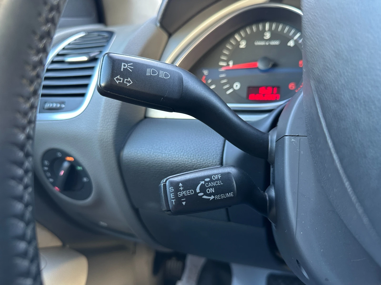 Audi Q7, снимка 15 - Автомобили и джипове - 53811951