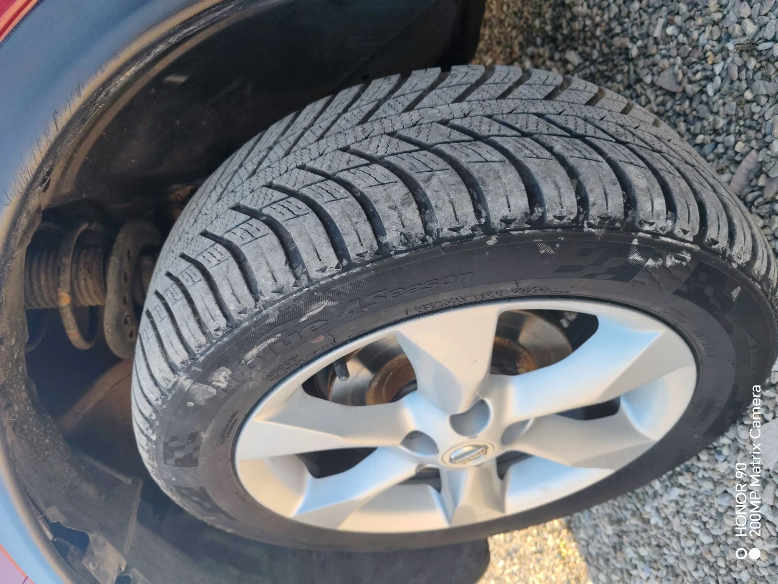 Nissan Juke 1.6 автомат, снимка 12 - Автомобили и джипове - 53927167