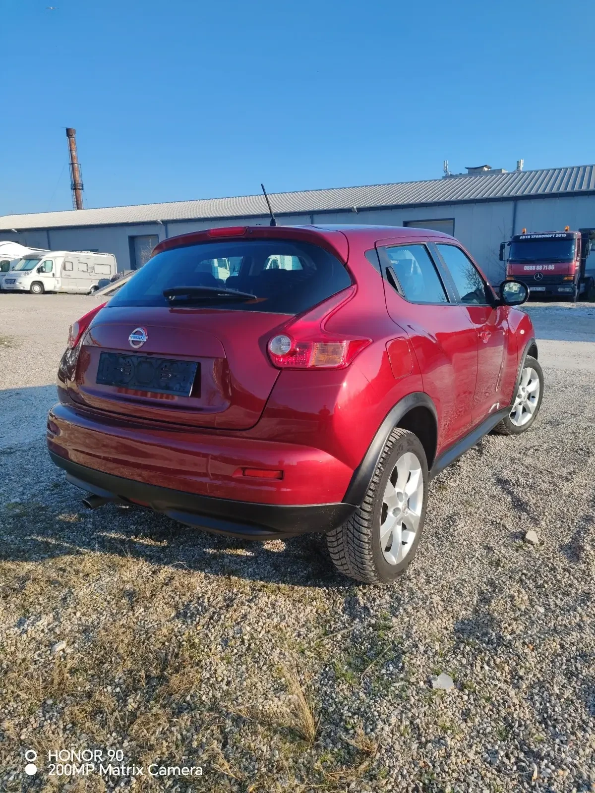 Nissan Juke 1.6 автомат, снимка 3 - Автомобили и джипове - 53927167