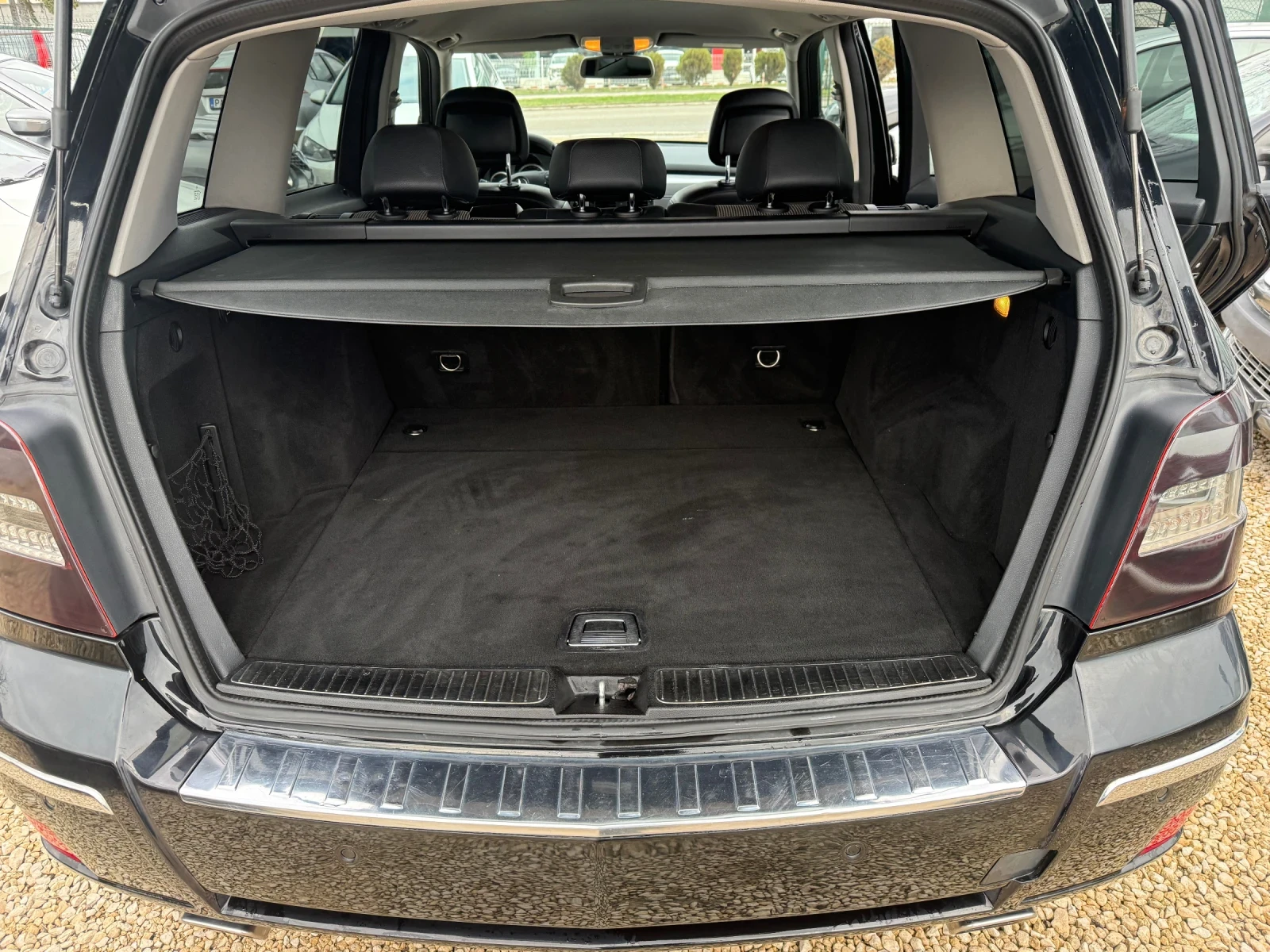 Mercedes-Benz GLK Автоматик, снимка 12 - Автомобили и джипове - 54048543