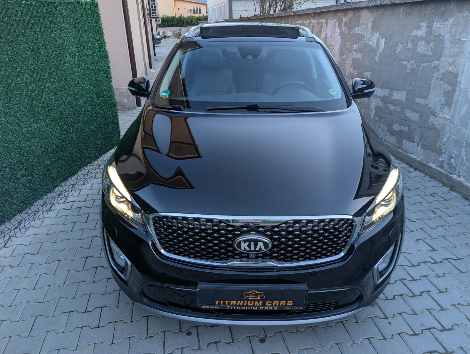 Kia Sorento 2.2CRDI* 4x4* Platinum* Infinity* Обдухване* Пано, снимка 2 - Автомобили и джипове - 54121344