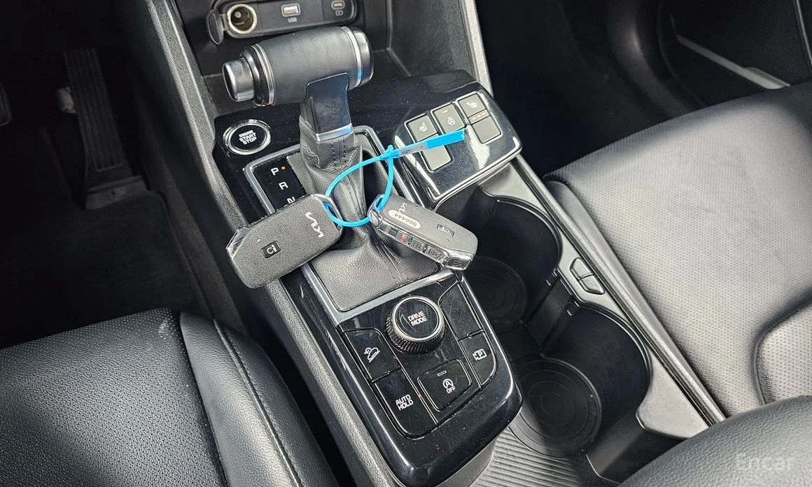 Kia Sportage, снимка 9 - Автомобили и джипове - 55456729