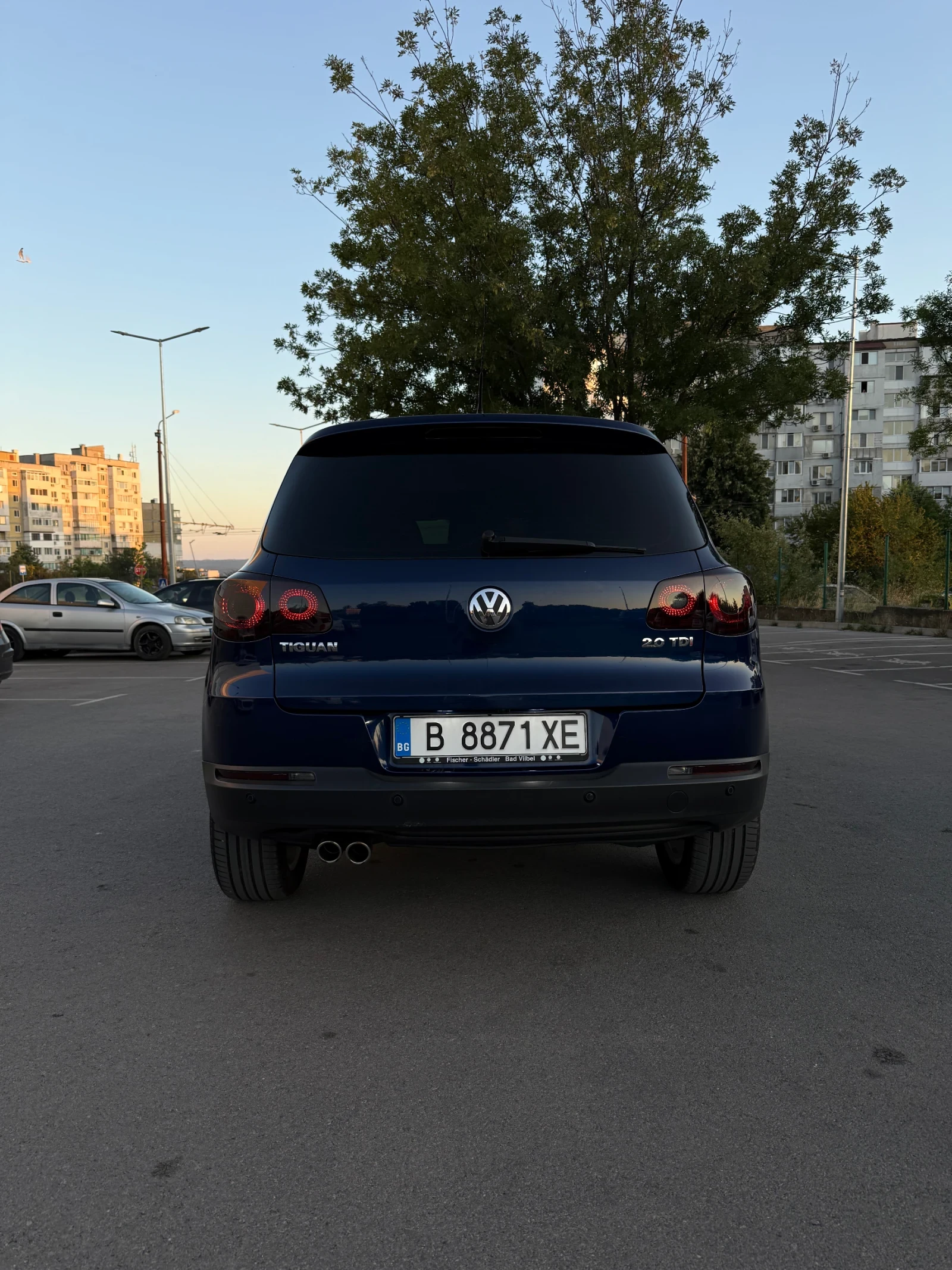 VW Tiguan 2.0TDI 170к.с 4х4, снимка 6 - Автомобили и джипове - 55683232