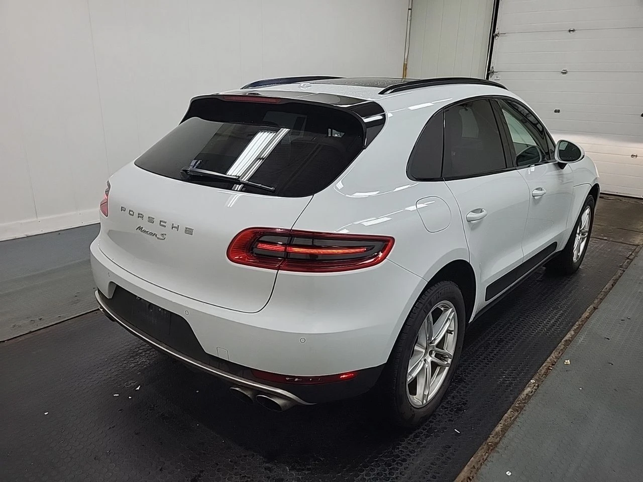 Porsche Macan S, снимка 3 - Автомобили и джипове - 55800734
