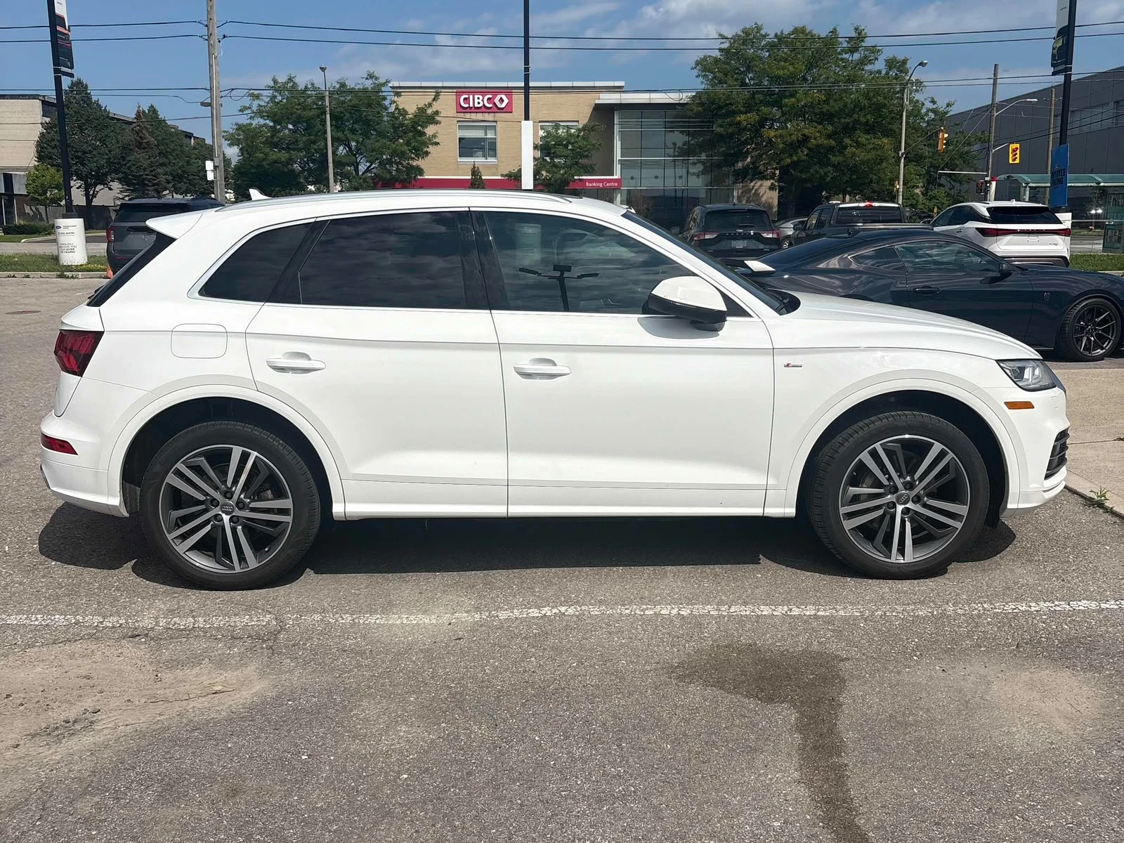 Audi Q5 S line, снимка 4 - Автомобили и джипове - 55956954