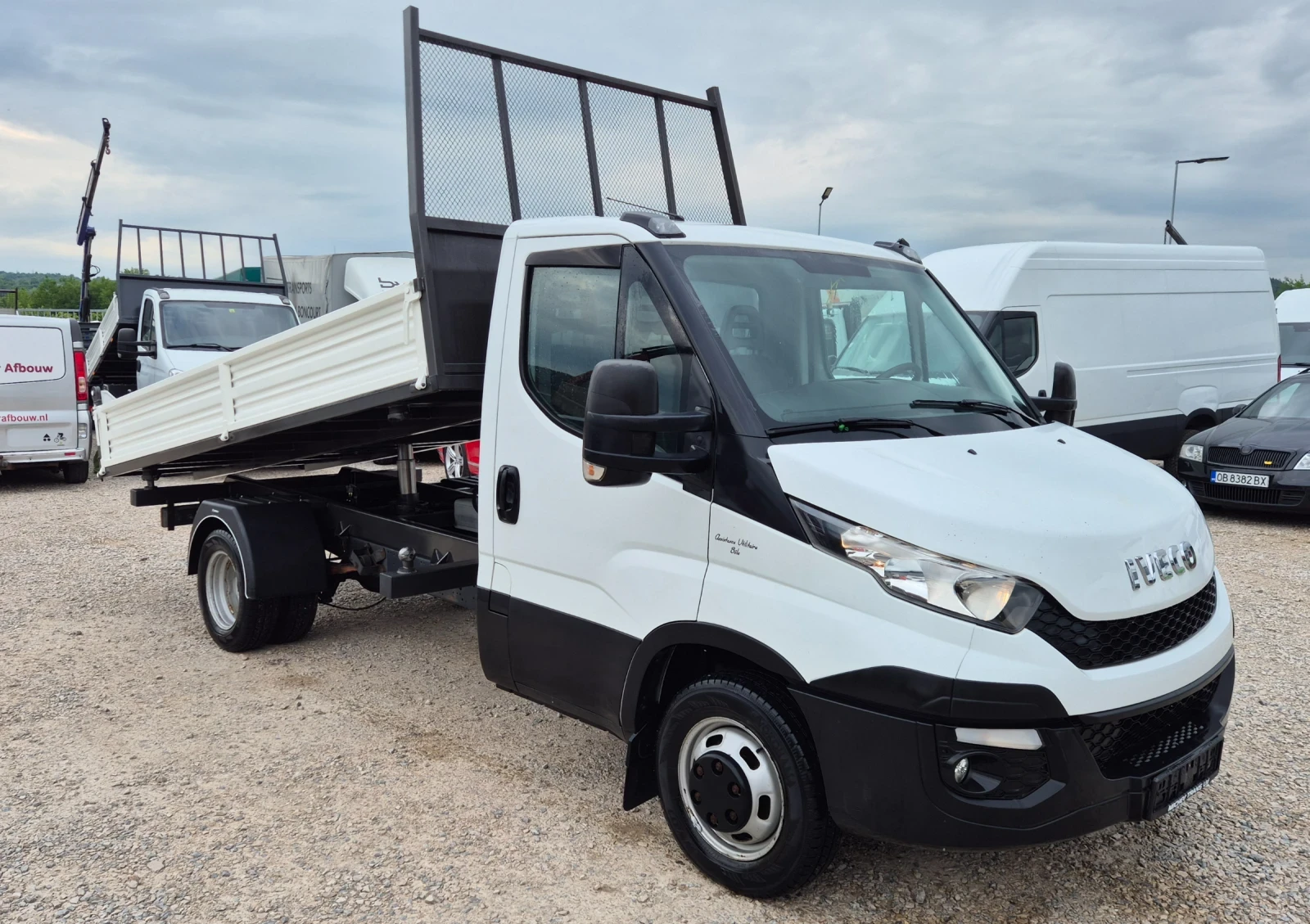 Iveco Daily 35c17* САМОСВАЛ* ШВЕЙЦАРИЯ* , снимка 3 - Бусове и автобуси - 54626893