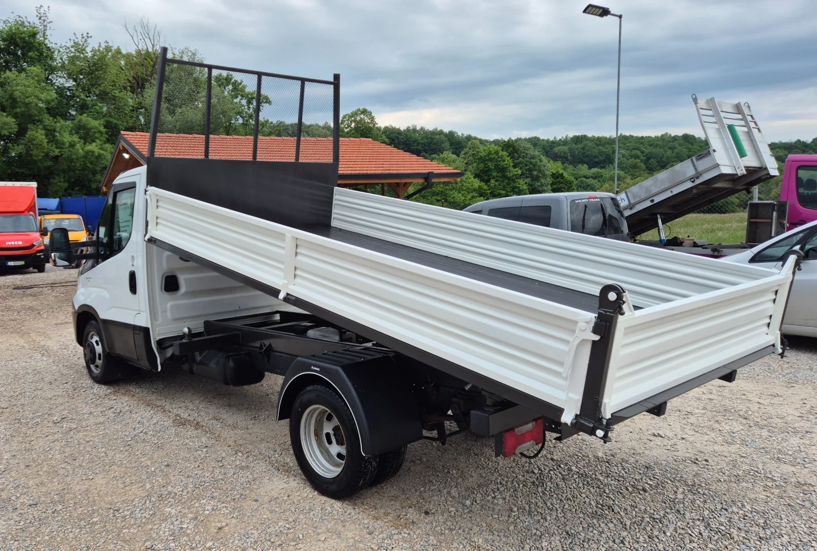 Iveco Daily 35c17* САМОСВАЛ* ШВЕЙЦАРИЯ* , снимка 5 - Бусове и автобуси - 54626893