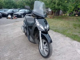 Piaggio Beverly 300 i, снимка 1