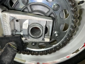 Обява за продажба на Suzuki Gsxr 750 ~5 500 лв. - изображение 5 | Auto.bg Обява за продажба на Suzuki Gsxr 750 ~5 500 лв. - изображение 5