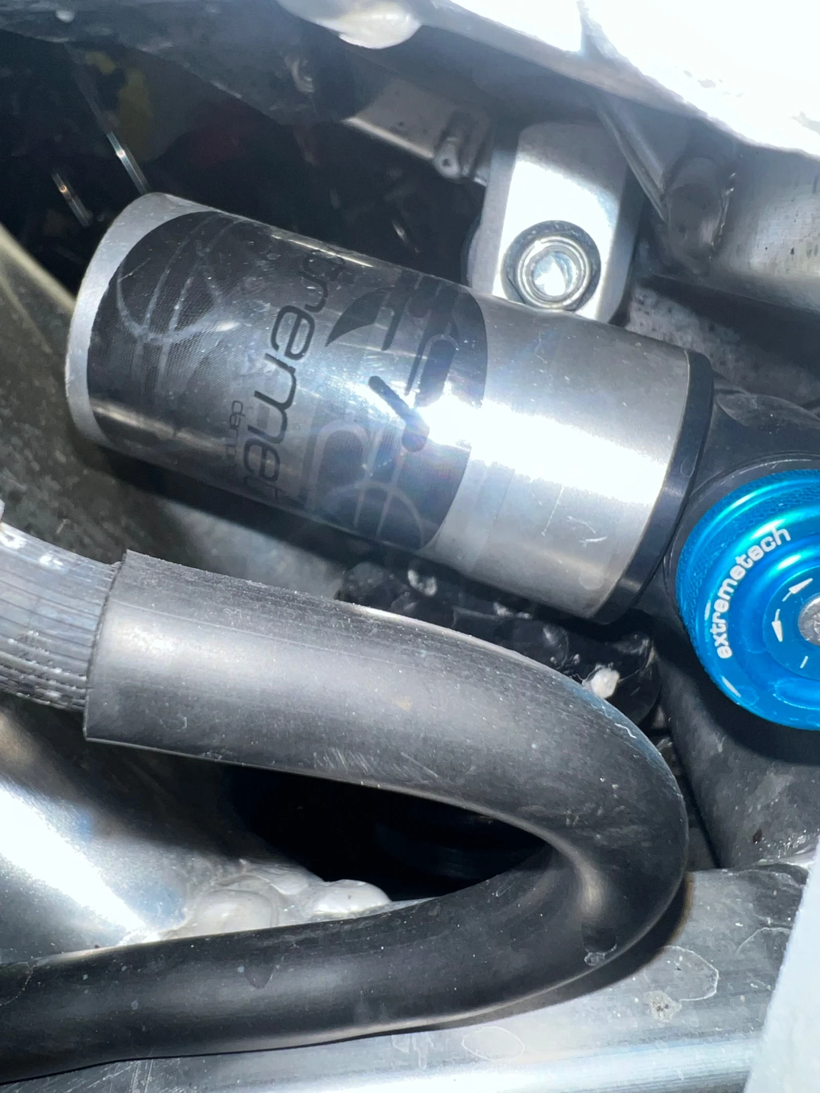 Suzuki Gsxr 750 - изображение 9