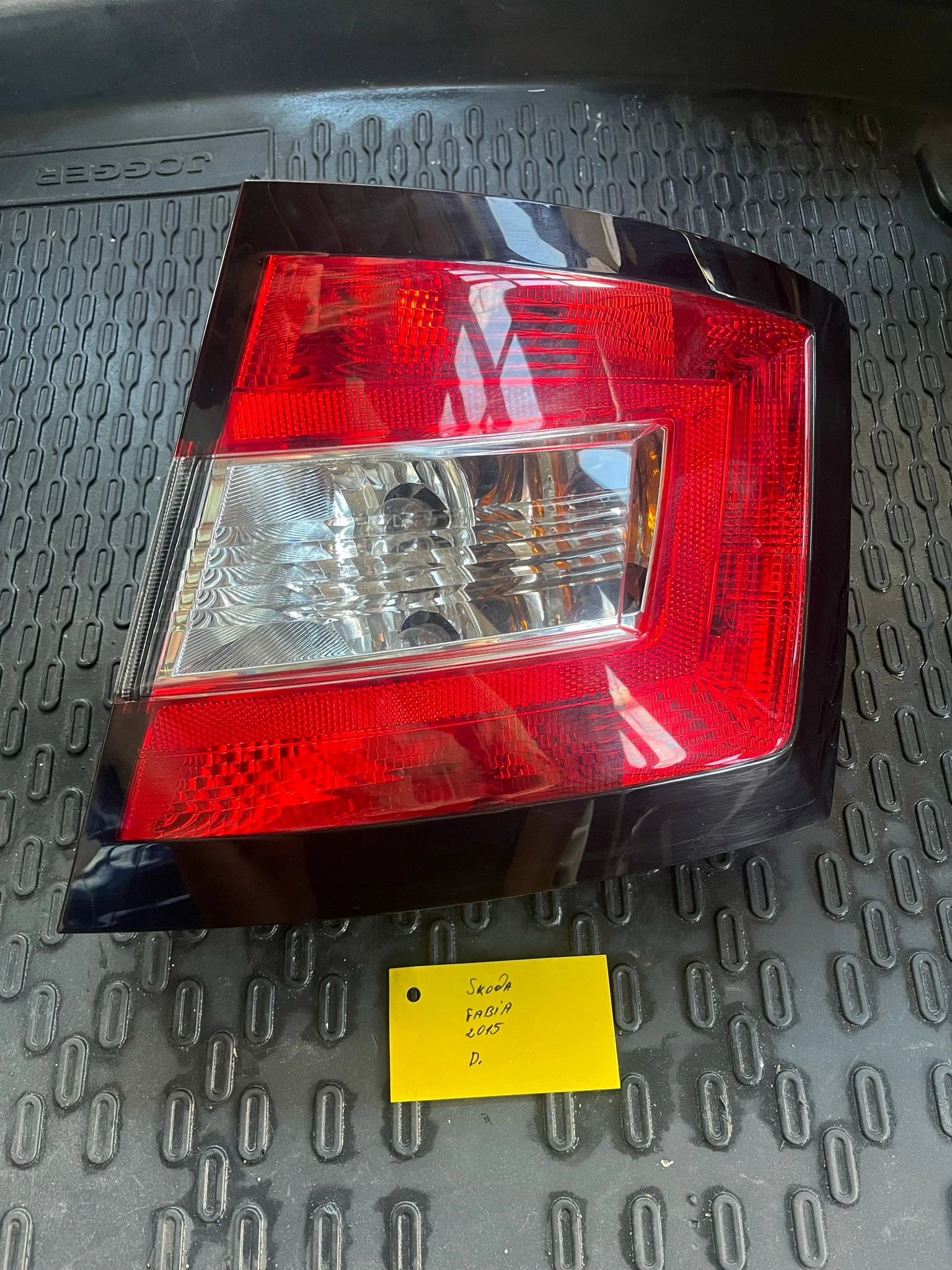   Skoda Fabia 2015 | Mobile.bg   1