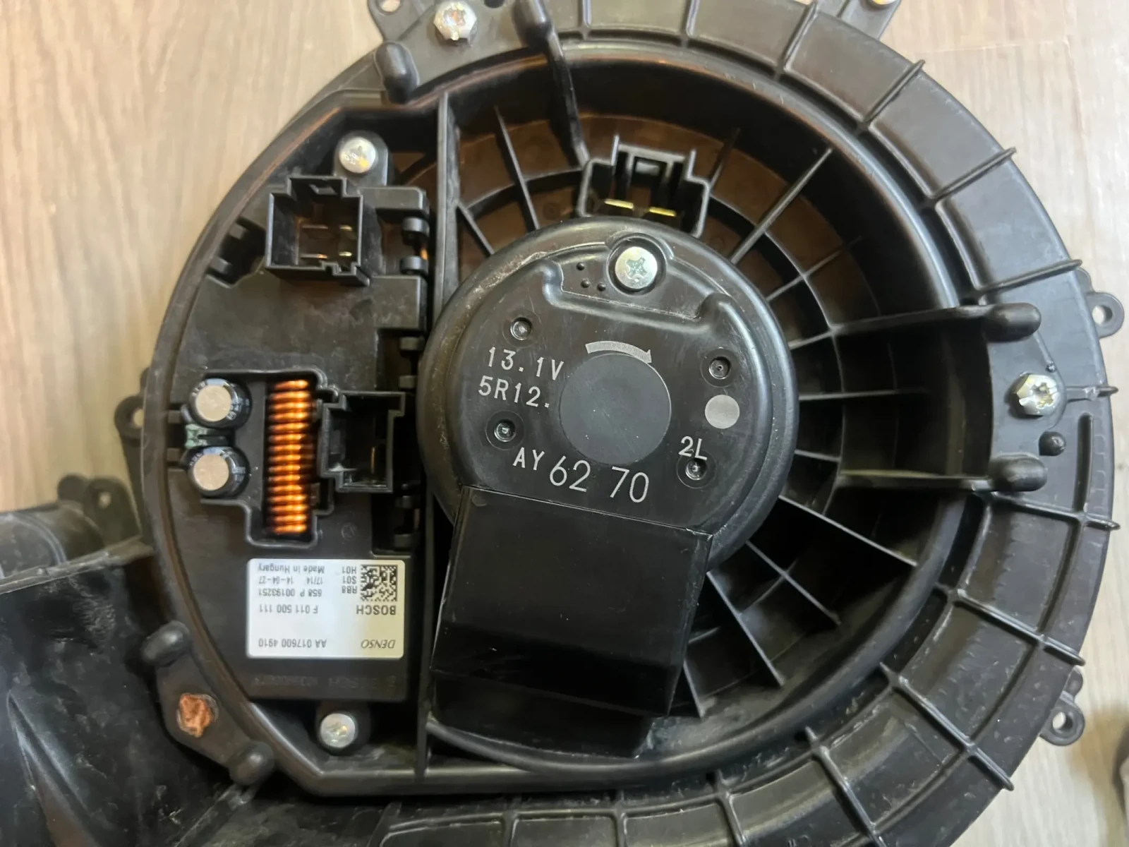 AY6270      JEEP CHEROKEE KL AA0176004910 | Mobile.bg   1