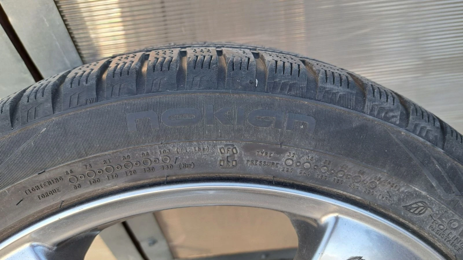    215/45R17 | Mobile.bg   5