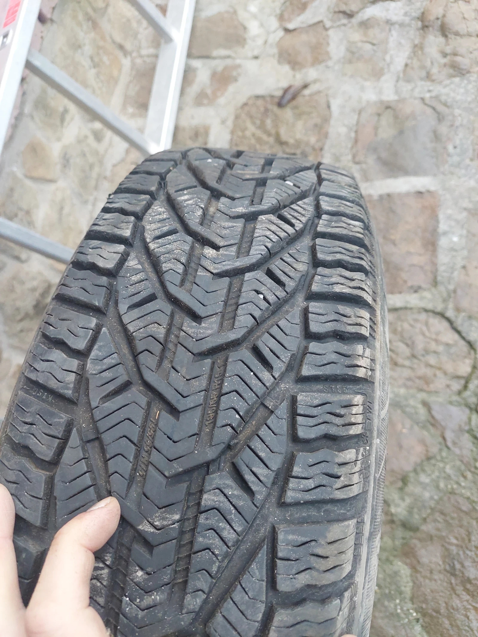    195/65R15  Skoda Octavia | Mobile.bg   3