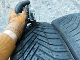 Гуми Всесезонни 215/60R17, снимка 4 - Гуми и джанти - 39399029