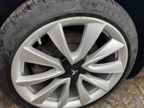 Tesla Model 3 Long Range/4x4, снимка 13