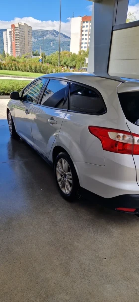 Ford Focus със сервизна история , снимка 8