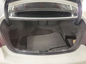 BMW 330 М Пакет/XDRIVE /CARFAX/Подгрев/Пано/Памет, снимка 14