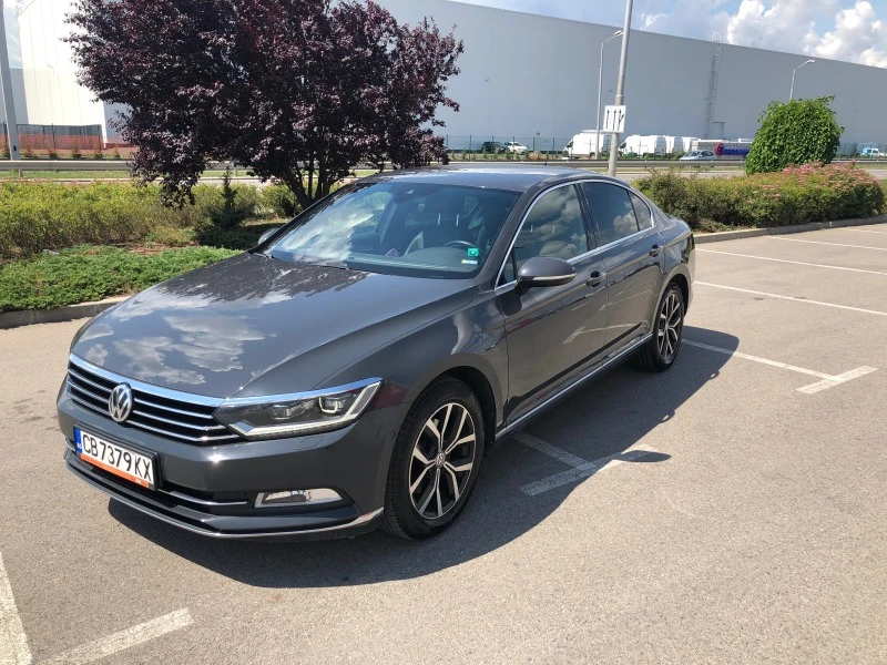 VW Passat, снимка 1 - Автомобили и джипове - 47639072