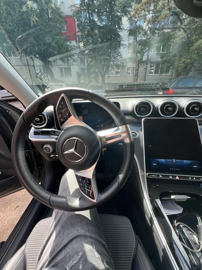 Mercedes-Benz C 220, снимка 6 - Автомобили и джипове - 47291661