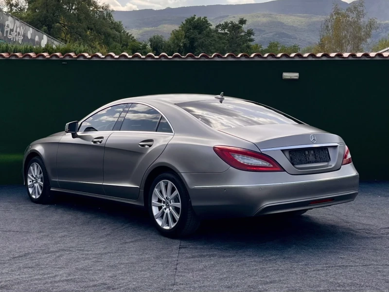 Mercedes-Benz CLS 350 AMG 4 Matic LED MULTIBEAM Дистроник Масаж ЛИЗИНГ, снимка 5 - Автомобили и джипове - 52483810