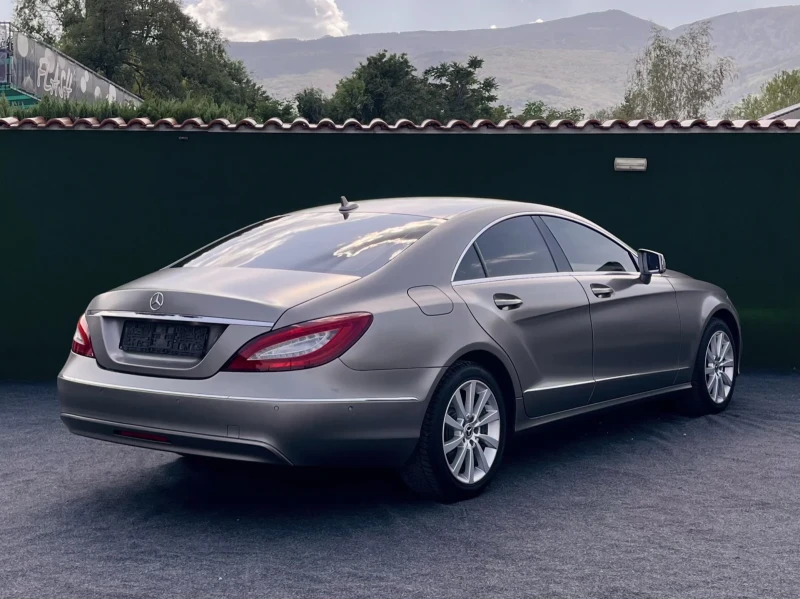Mercedes-Benz CLS 350 AMG 4 Matic LED MULTIBEAM Дистроник Масаж ЛИЗИНГ, снимка 4 - Автомобили и джипове - 52483810