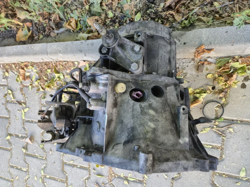 Peugeot 307 1.6 16v  бензин 1.6hdi 109кс 2.0 Hdi 136кс, снимка 9 - Автомобили и джипове - 52261969