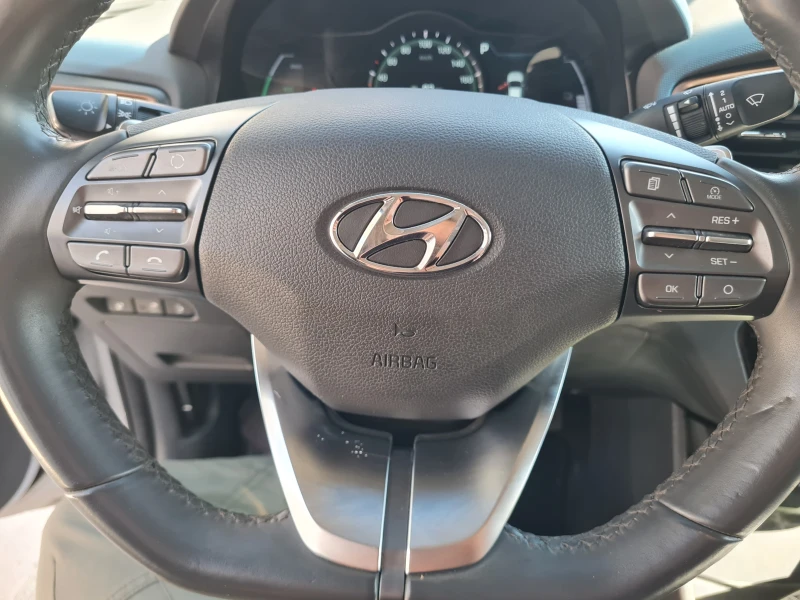 Hyundai Ioniq EV, снимка 11 - Автомобили и джипове - 51892272