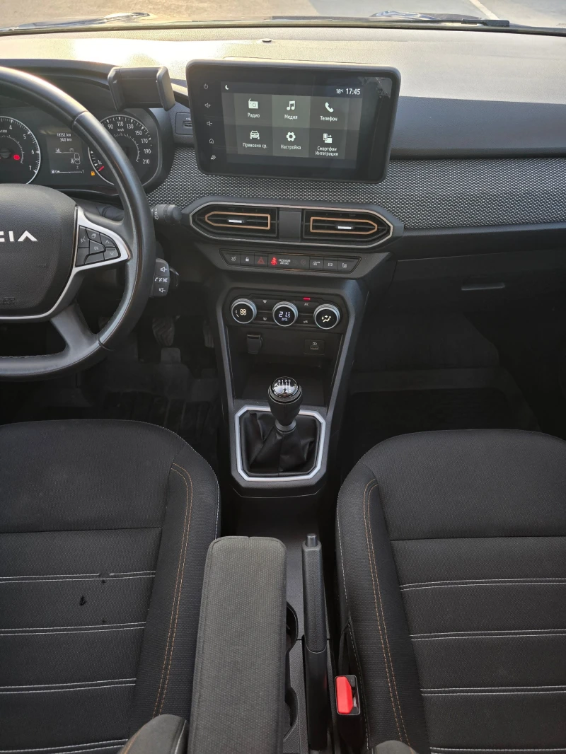 Dacia Sandero Stepway 1.0 Tce, снимка 9 - Автомобили и джипове - 52148177