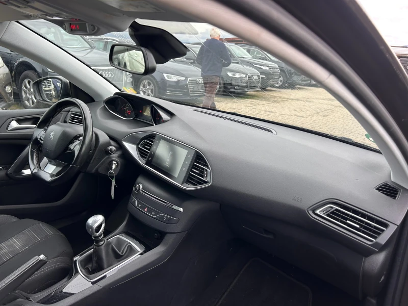 Peugeot 308 1.6HDI NAVI/KAMERA/PANORAMA EURO 6, снимка 10 - Автомобили и джипове - 52365266