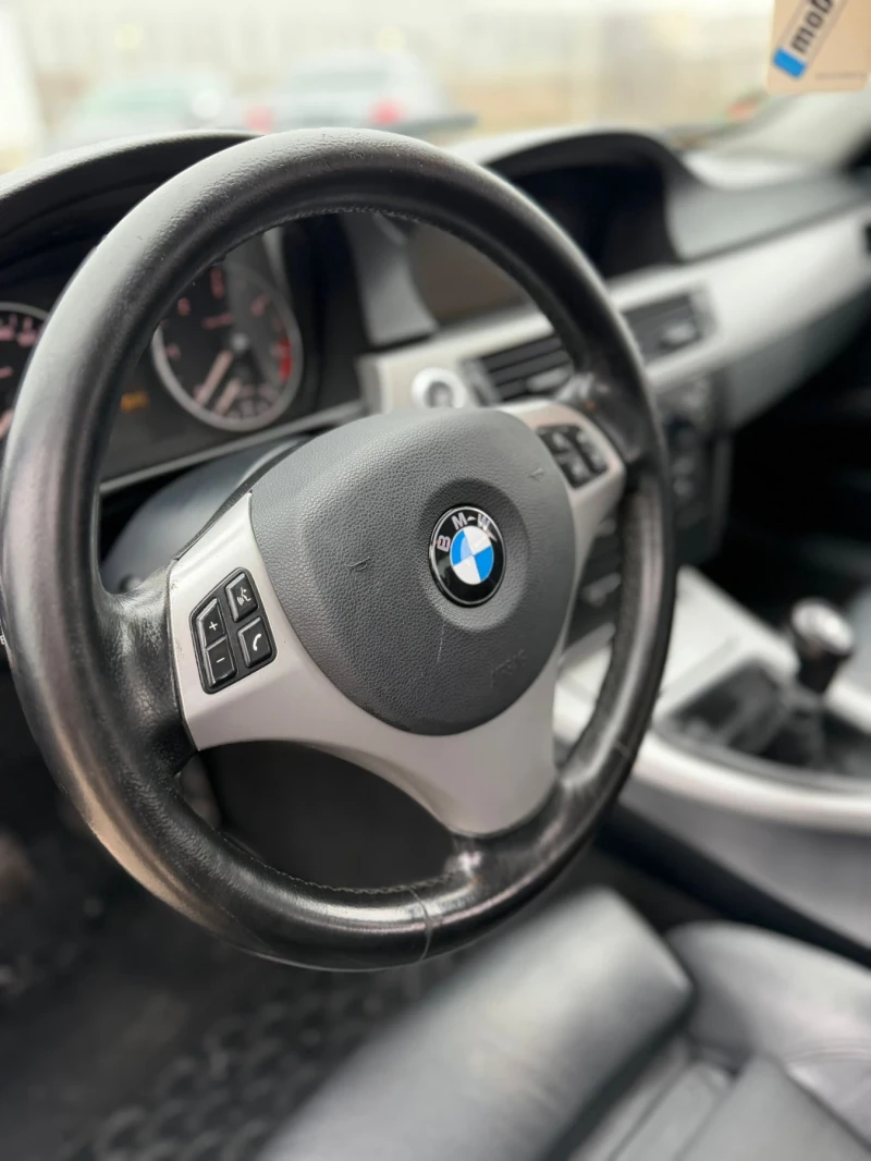 BMW 320 Навигация Рекаро Кожа Подгрев Фул, снимка 10 - Автомобили и джипове - 53238608