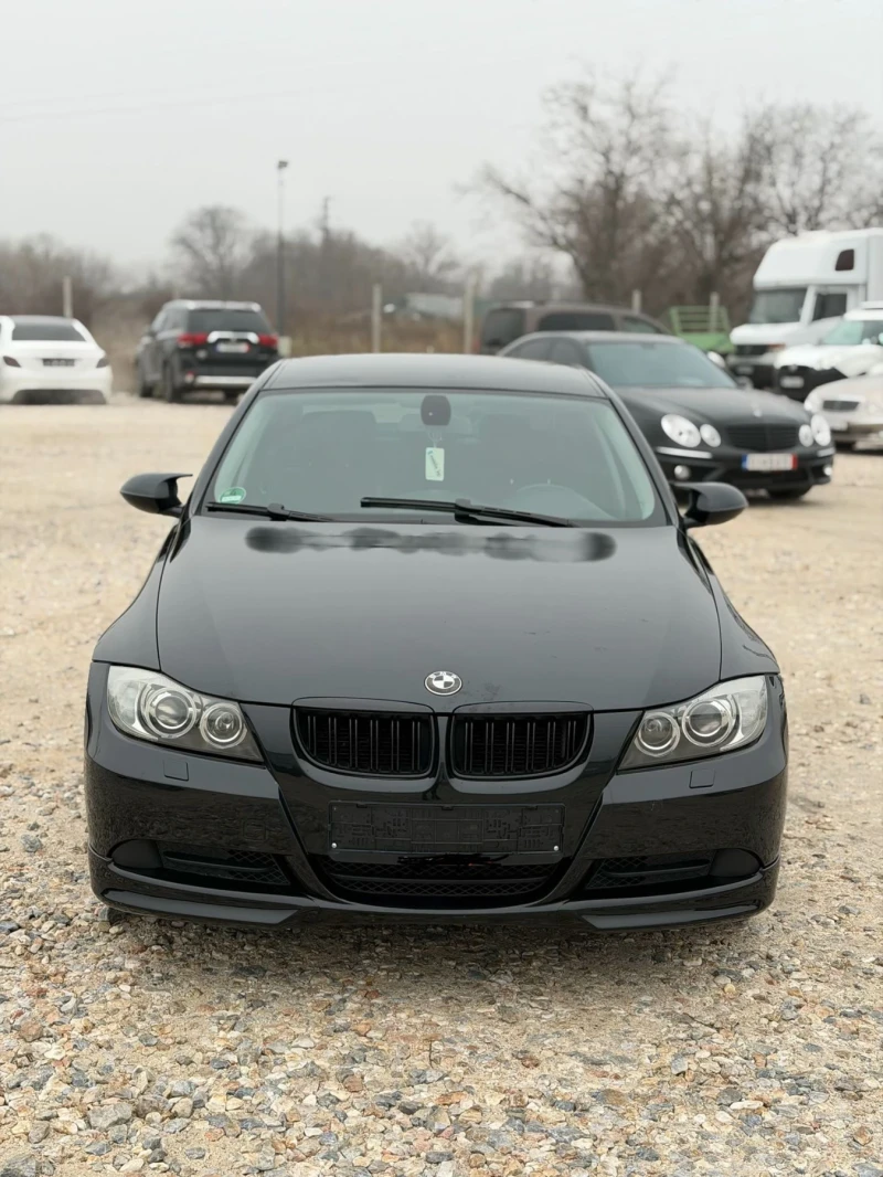 BMW 320 Навигация Рекаро Кожа Подгрев Фул, снимка 2 - Автомобили и джипове - 53238608