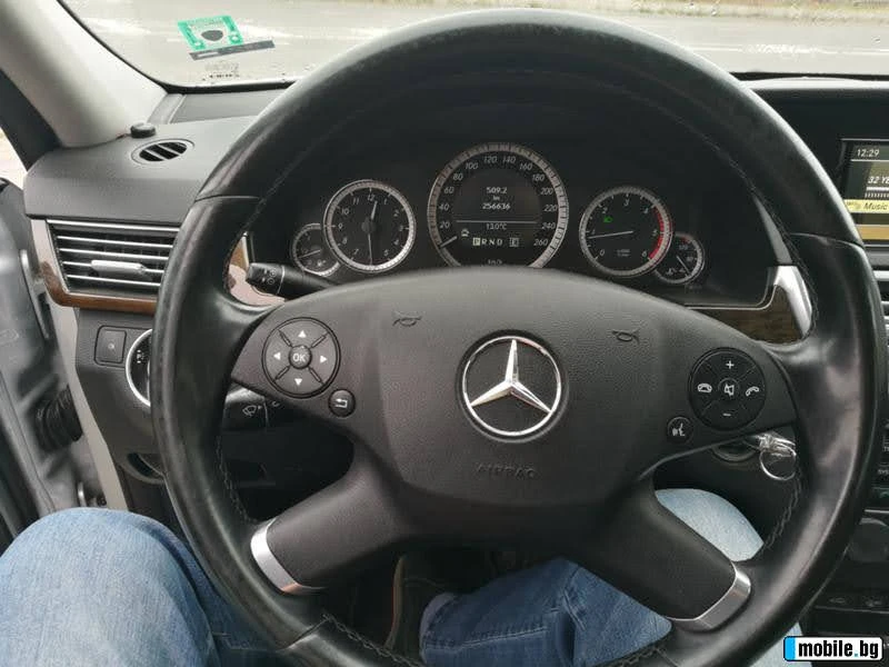 Mercedes-Benz E 250, снимка 8 - Автомобили и джипове - 46488617