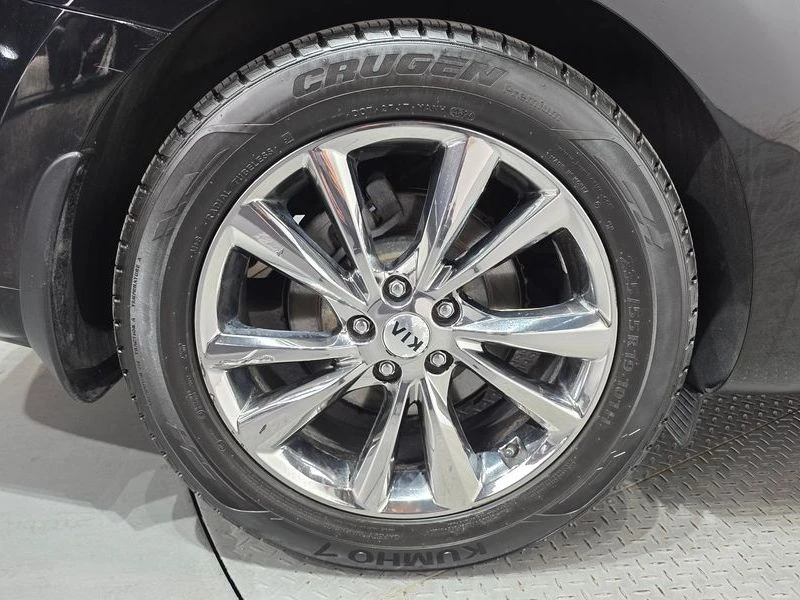 Kia Carnival 2.2 Automatic, снимка 5 - Автомобили и джипове - 55464713
