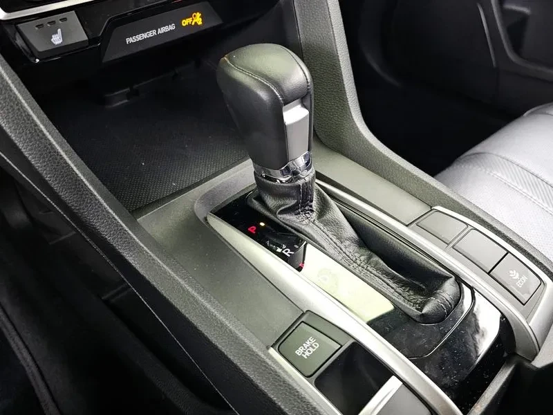 Honda Civic 2.0 Бензин, снимка 8 - Автомобили и джипове - 55486753