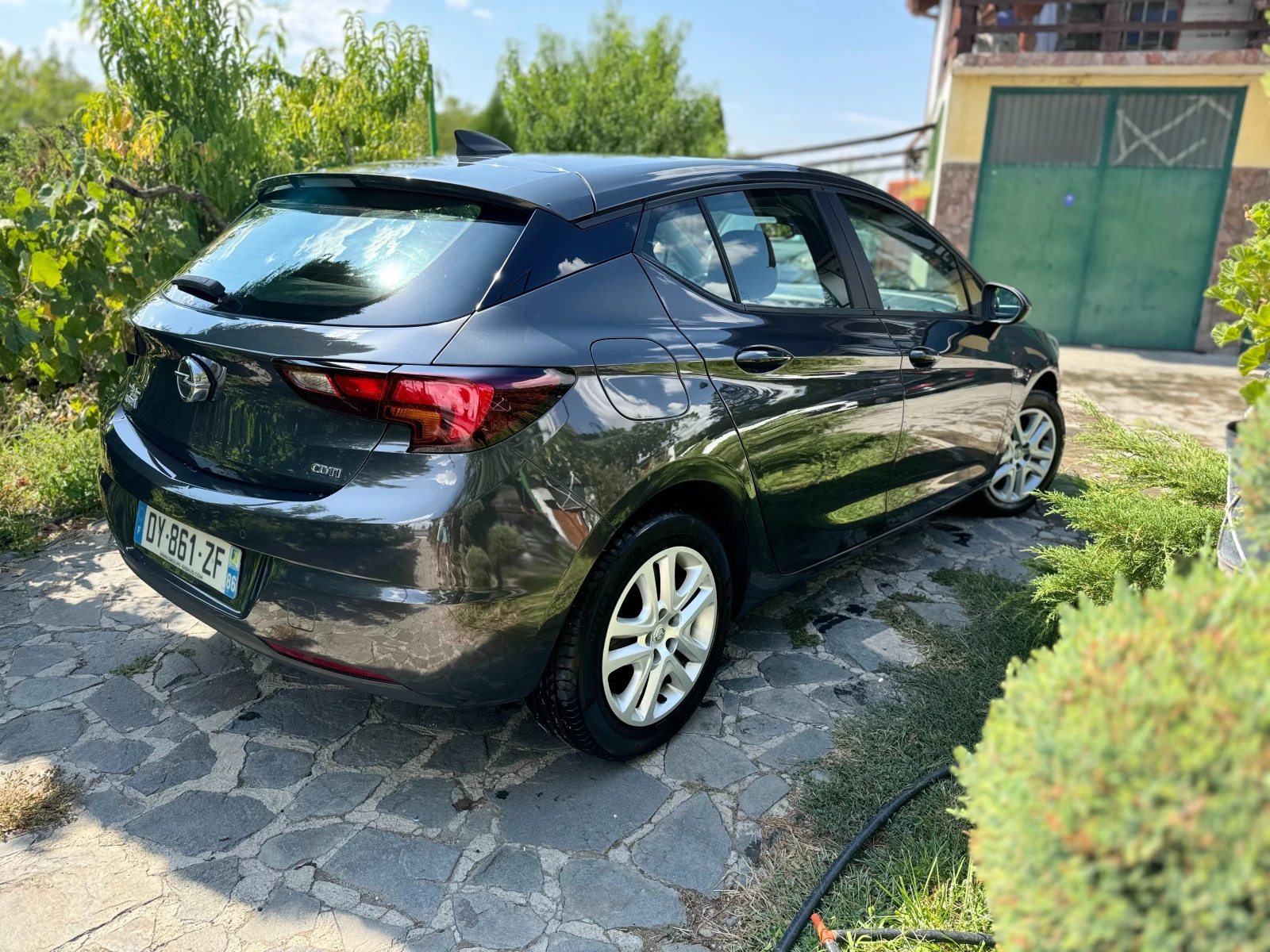 Opel Astra К 1.6CTDi Hatchback - изображение 4