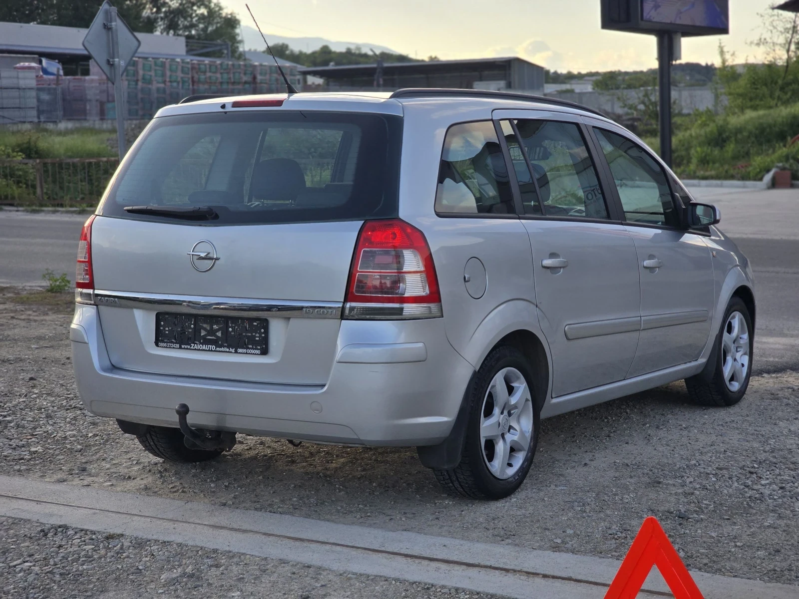 Opel Zafira 1.9 CDTI 120Hp 7 Места  - изображение 5